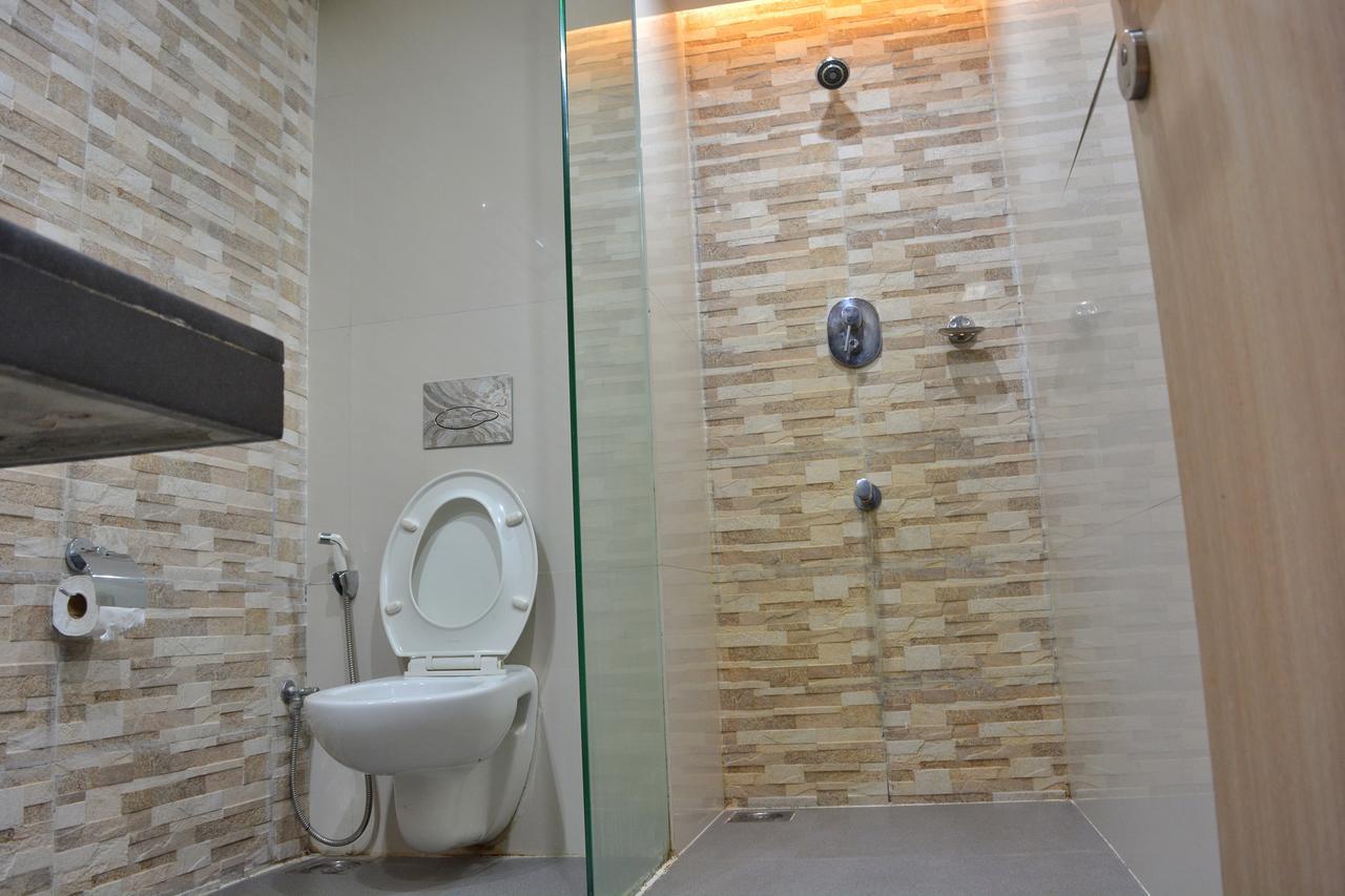 Satkar Paradise Aparthotel มานิปาลา ภายนอก รูปภาพ